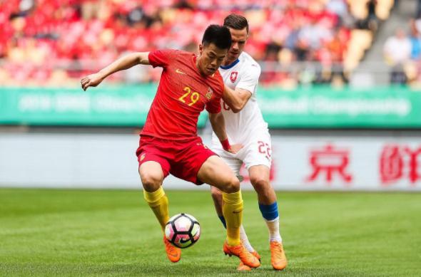 再不卖就晚了，中甲铜靴合同即将到期或重返中超，一年两进国足