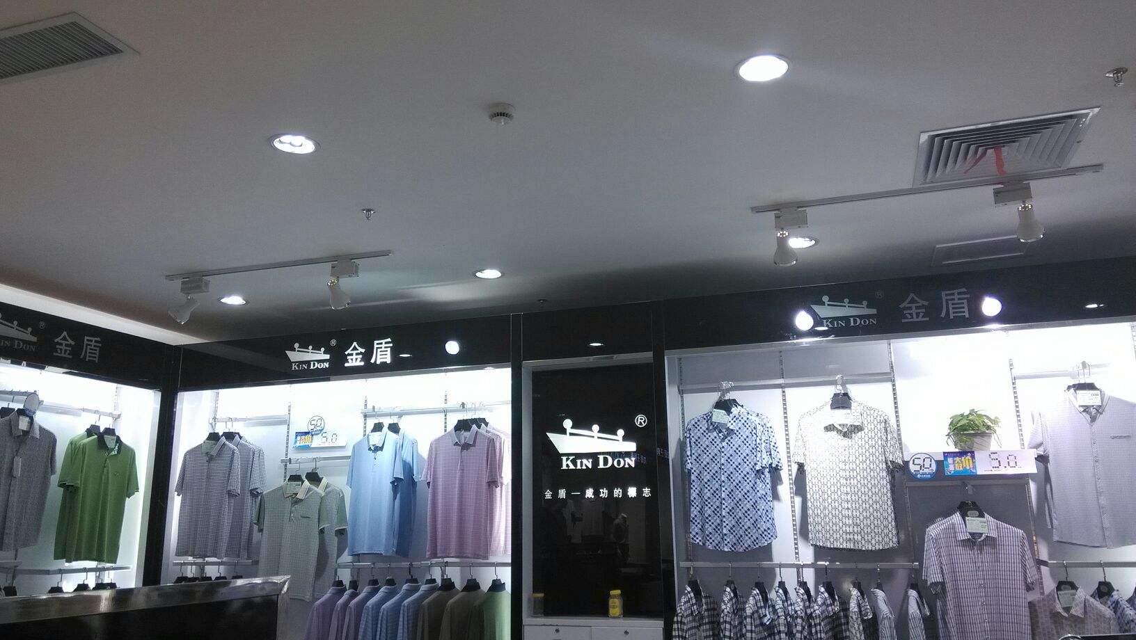 近几年比较流行的男装品牌,国产最廉价男装品牌