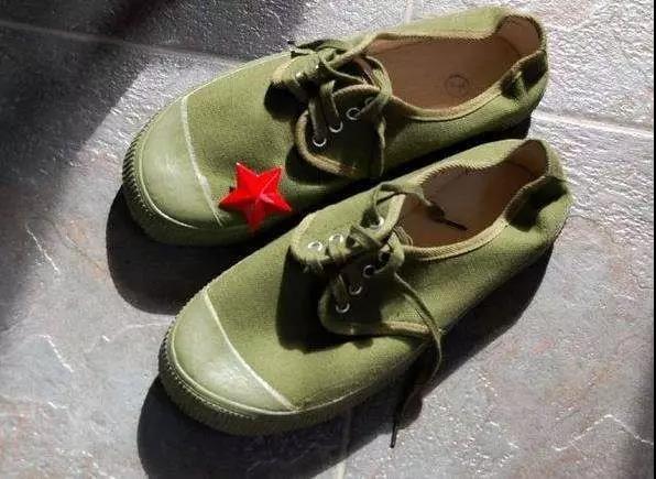 外国人的时尚之路 (外国人那些匪夷所思的时尚)