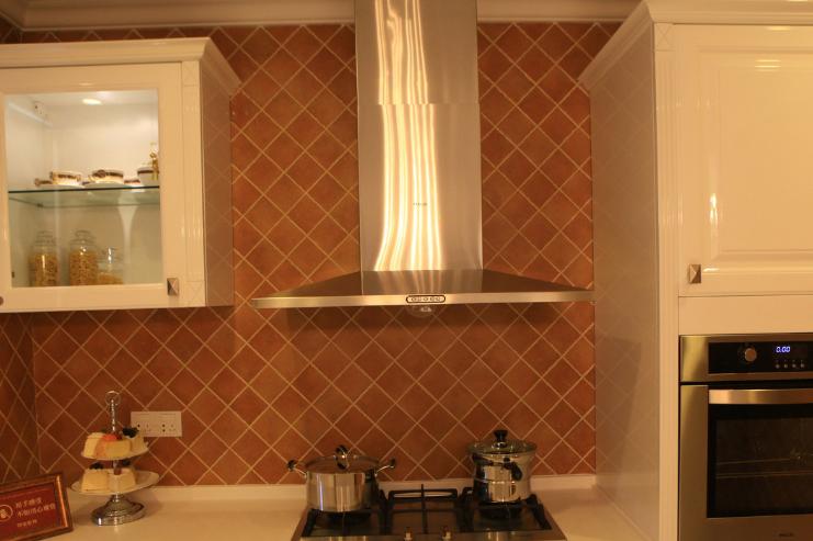 油烟机便宜和贵的区别在哪里,油烟机便宜的和好的有啥区别