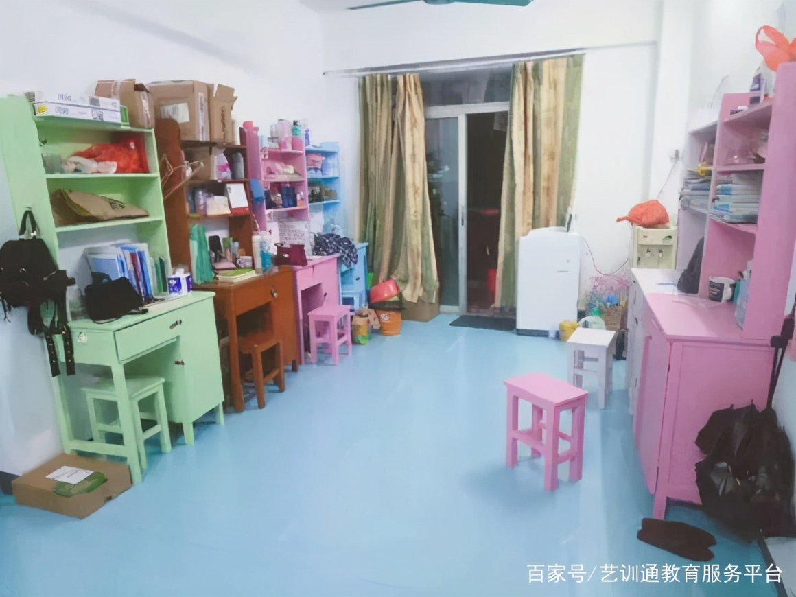 文科大学宿舍条件排名,全国学院宿舍条件排名