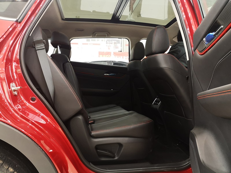 风光5801.5t试驾,风光580试驾1.5t