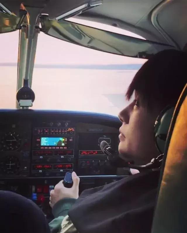 易烊千玺为什么这么吸引人,十七岁的易烊千玺经历了什么