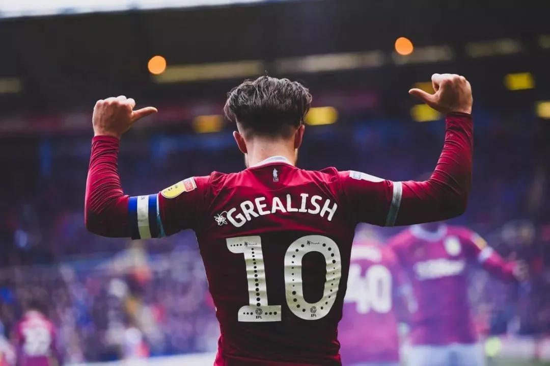 桑乔回归曼联吗,桑乔在曼联的表现好吗