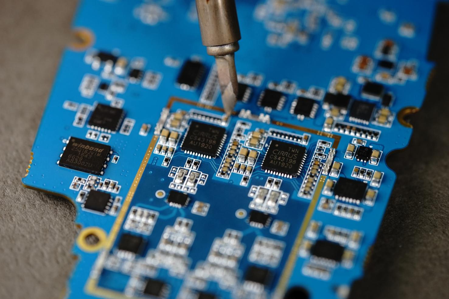 鑹惧埄鍜宎k320鍜宻r25,鑹惧埄鍜宎croca1000璇勬祴