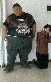 开心一刻gif下雨天,搞笑gif笑到肚子疼意外瞬间特辑