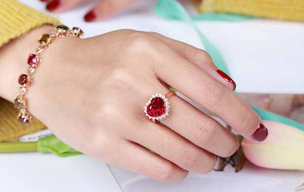 十二星座幸运石守护石图片大全,十二星座戴守护石还是幸运石好