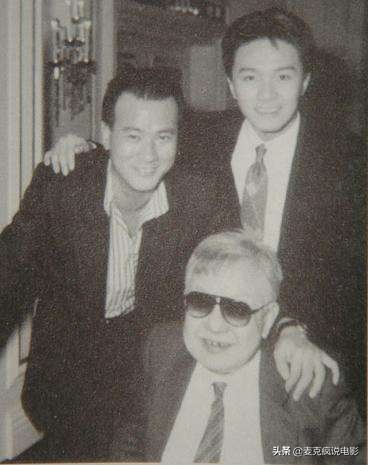 他将饰演警察当职业来做，影坛再也找不出他这样的阿sir专业户了