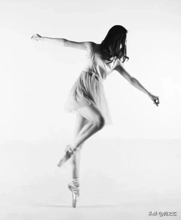 适合自己的鞋走路才舒服,英皇舞鞋好和贝蒂的舞鞋哪个好