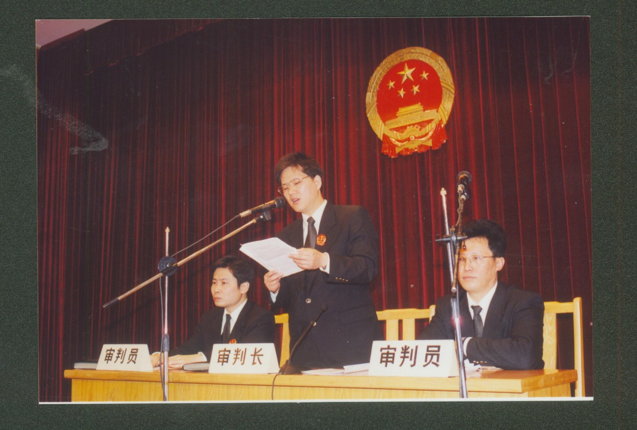 人民法院制服解读,法院改革前制服