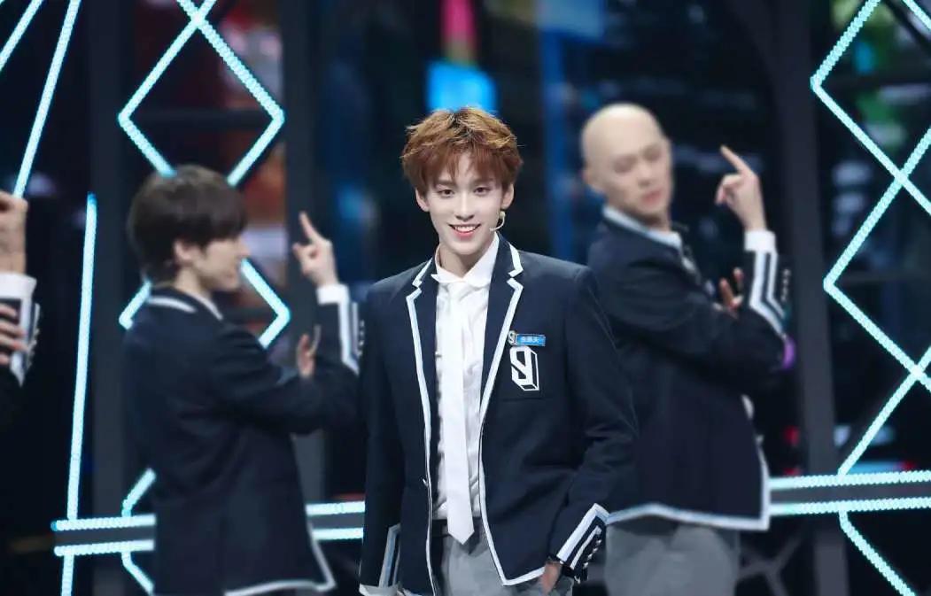 罗一舟青春有你3人缘,罗一舟q版头像