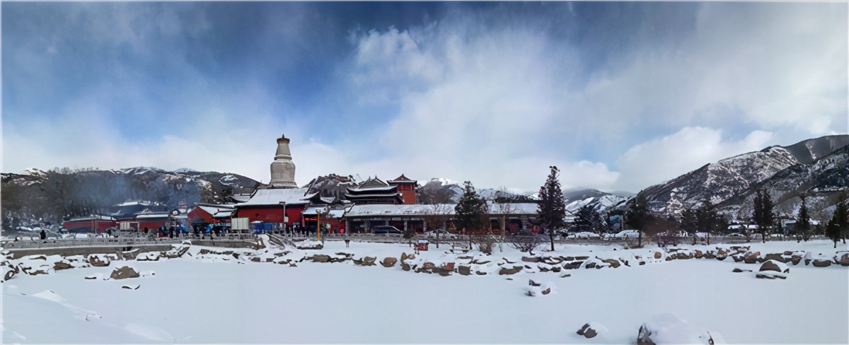 五台山文殊菩萨道场在哪个寺,五台山文殊菩萨道场佛像图片