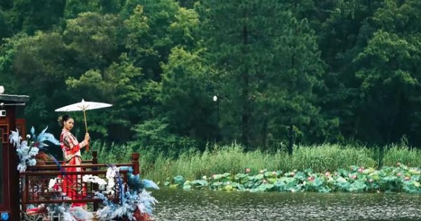 南京紫金山庄对外开放吗,南京紫金山庄价格表