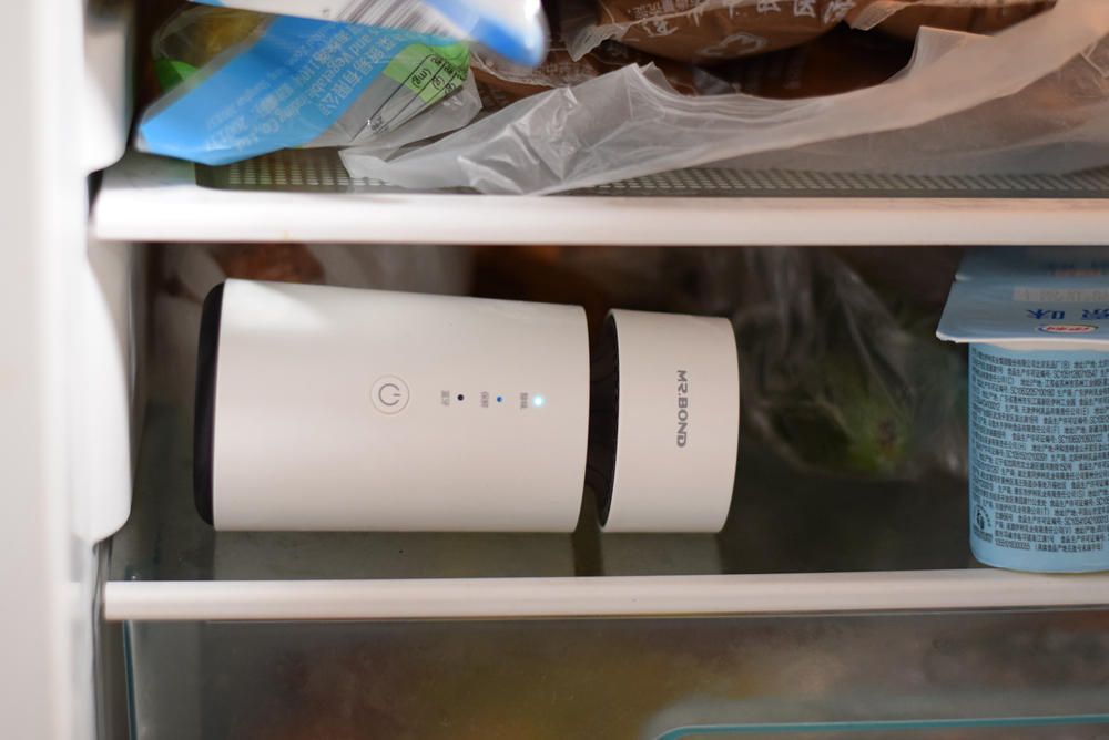 国货之光，彻底解决冰箱异味问题，体验后发现还支持手机操作