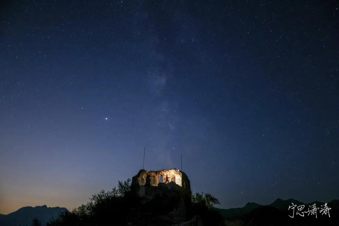 摄影初学者预算两千买什么相机,家用和旅游摄影买什么相机