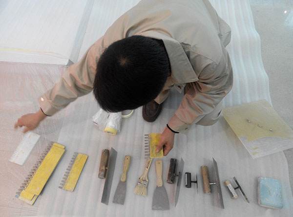 硅藻泥怎么做硅藻泥施工步骤介绍,喷涂硅藻泥喷枪能用水性硅藻泥吗