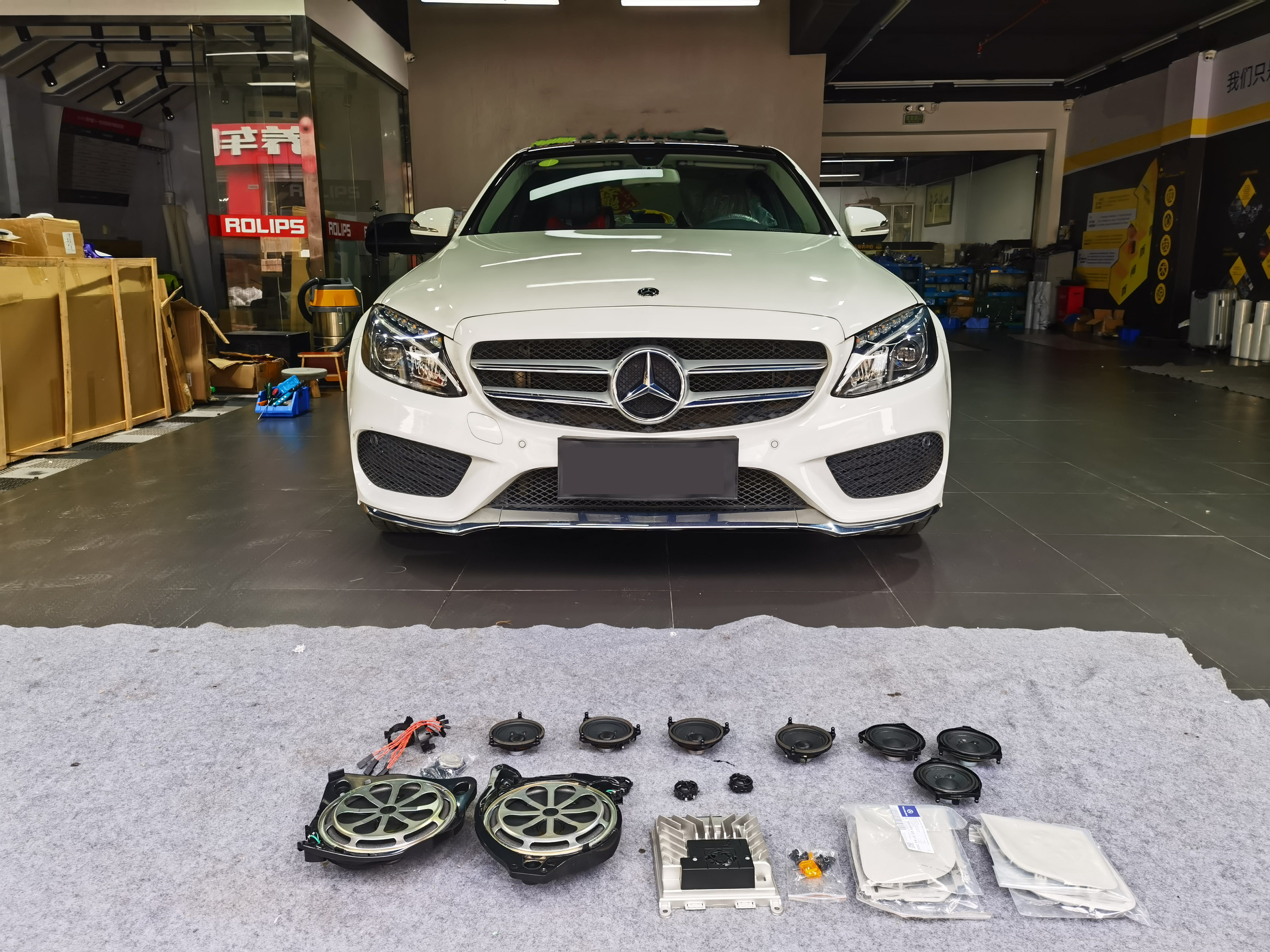 奔驰小柏林音响调节最佳效果,奔驰c200改装升级