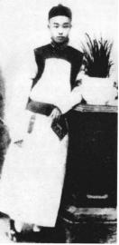 她本是*楼青***女妓**，嫁给皇室宗亲身价12000金，李叔同为此削发出家