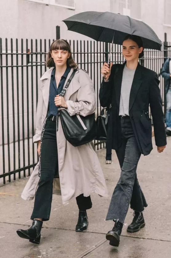 冬季显瘦裤子配靴子,现在还流行打底裤配靴子吗