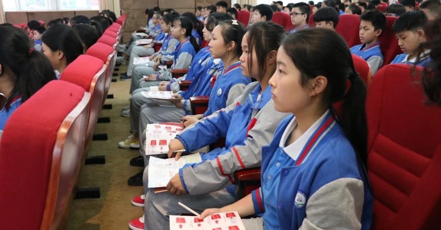 最有水平的中学校服,全国排名前十的校服