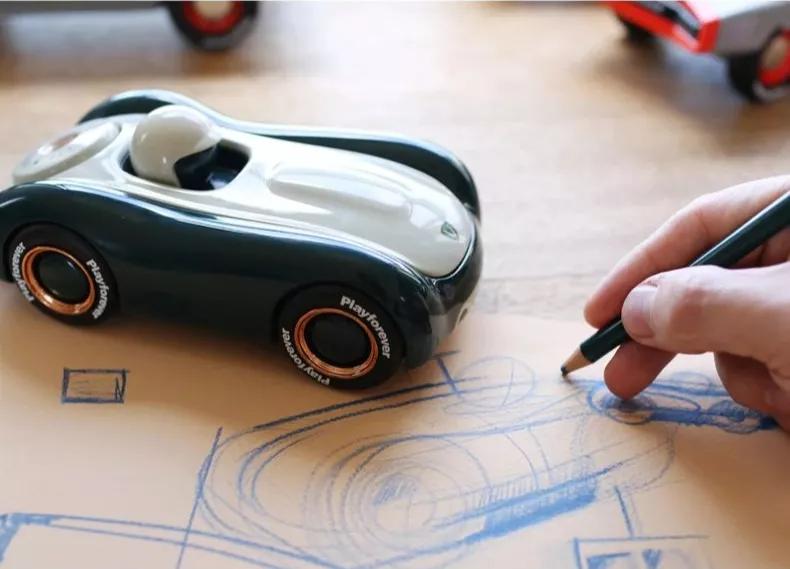 设计荐物|一年只做一部车，一陪就是一辈子（文末福利）