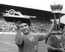 为什么盖德穆勒不能称为球王,足球巨星盖德穆勒几号