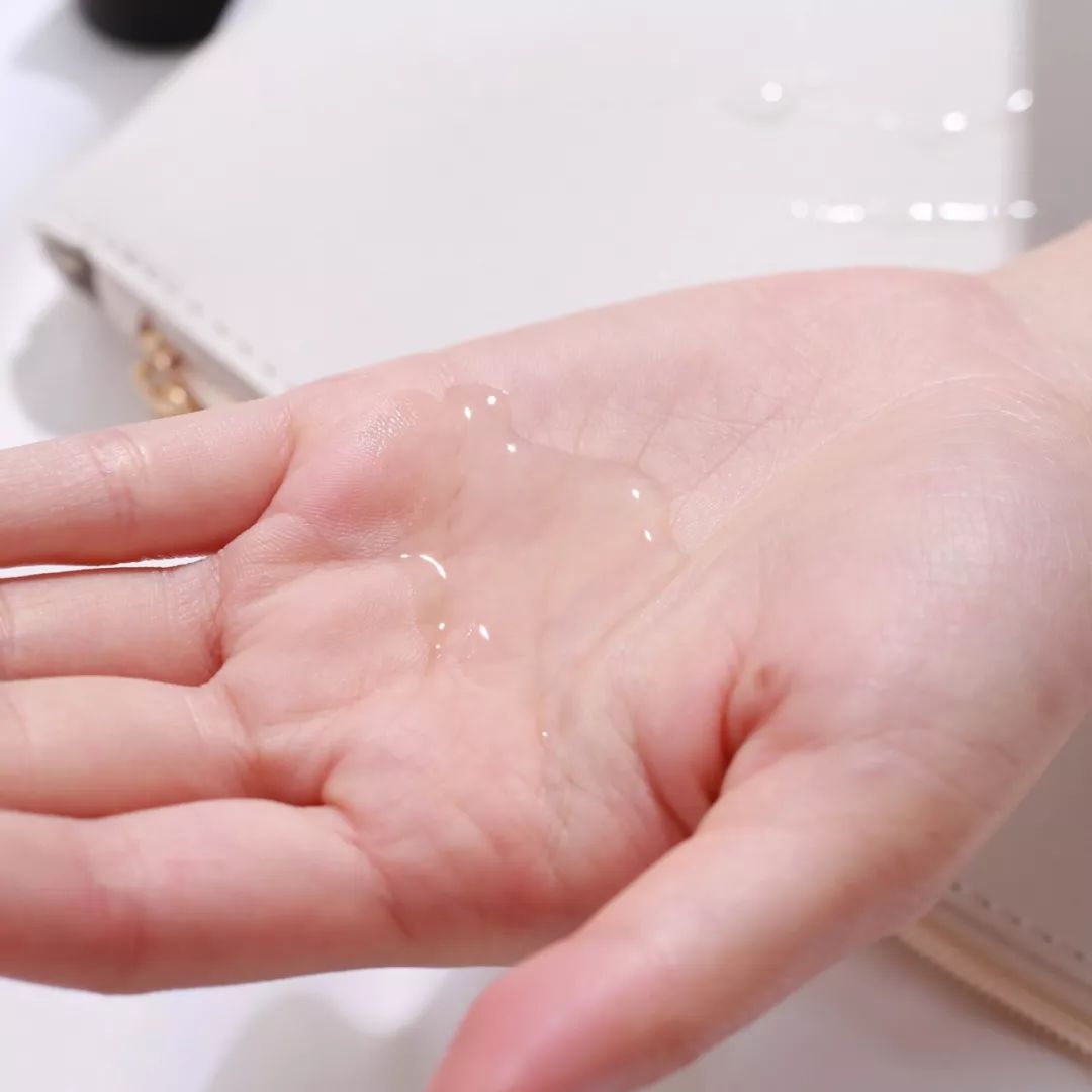 17岁怎么护肤变好看,水嫩嫩的护肤方法