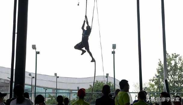 成都世警会各国代表队入场,成都世警会开幕式港警