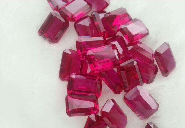 为什么铬元素能把无色的刚玉，变成“价值连城”的红宝石？