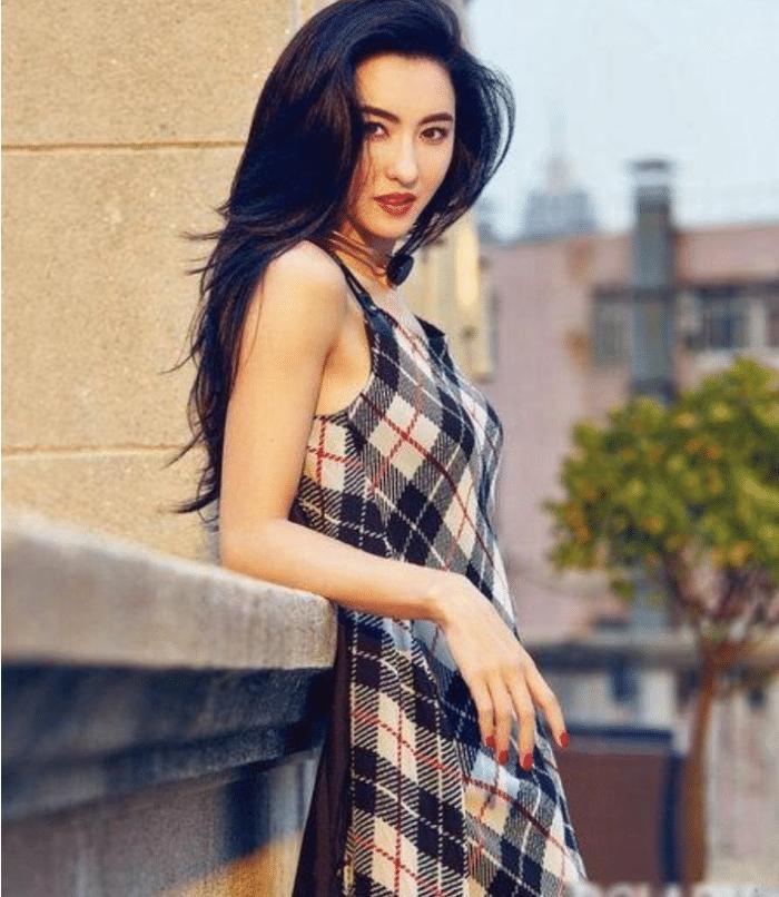 关之琳生活现状曝光,关之琳情史大揭秘