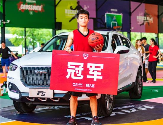 篮潮狂袭！哈弗F5虎扑路人王城市挑战赛鏖兵上海