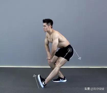 中考体育项目居家锻炼指南⑤|详解足球25米运球绕杆射门练习要点