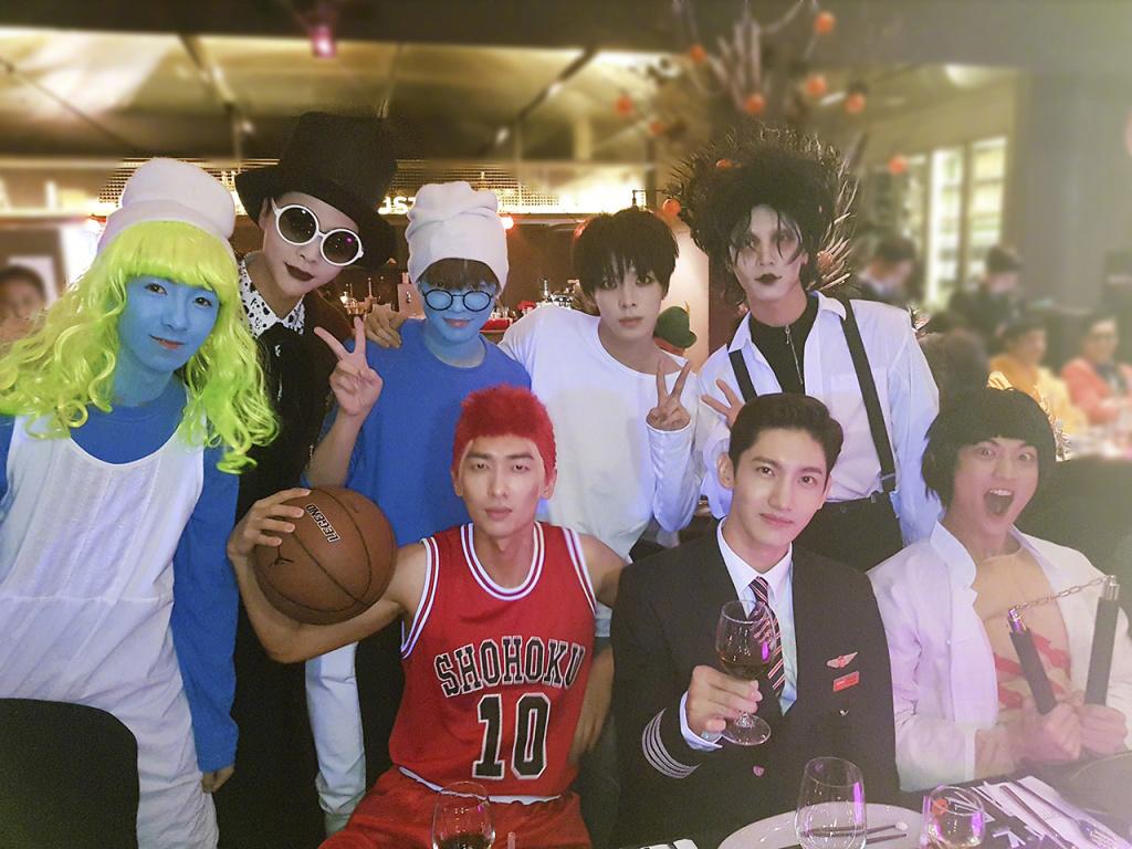 昆凌万圣节秀恩爱视频,昆凌万圣节合体