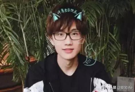 许嵩讽刺的几首歌,许嵩最抨击娱乐圈的歌