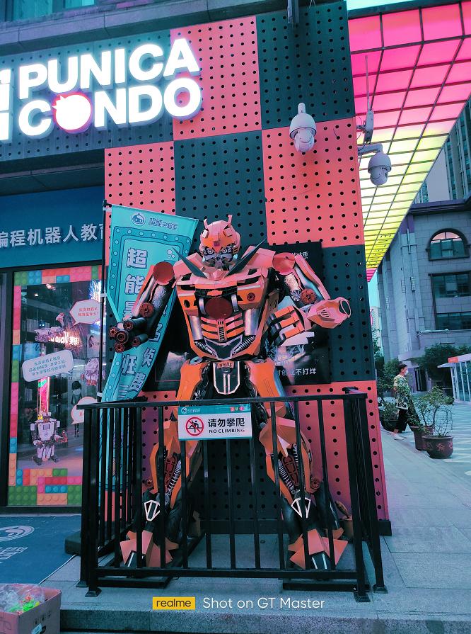 realme真我gt大师版对比,realmegt大师探索版手机的优缺点