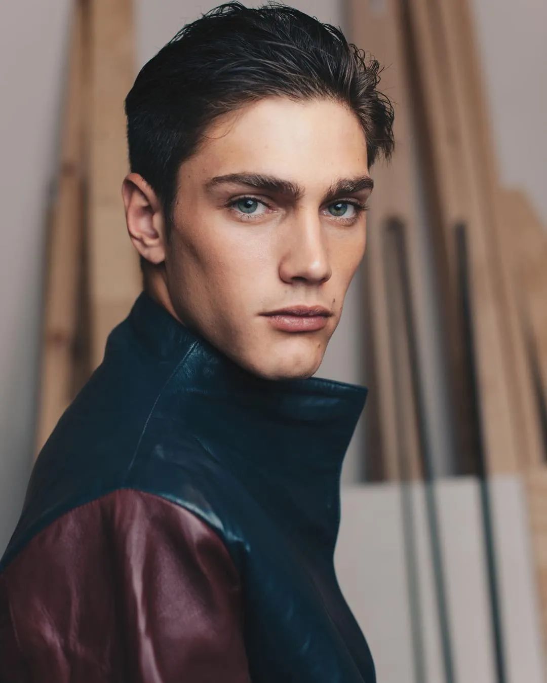 很有潜力的男生,很有潜质的小帅