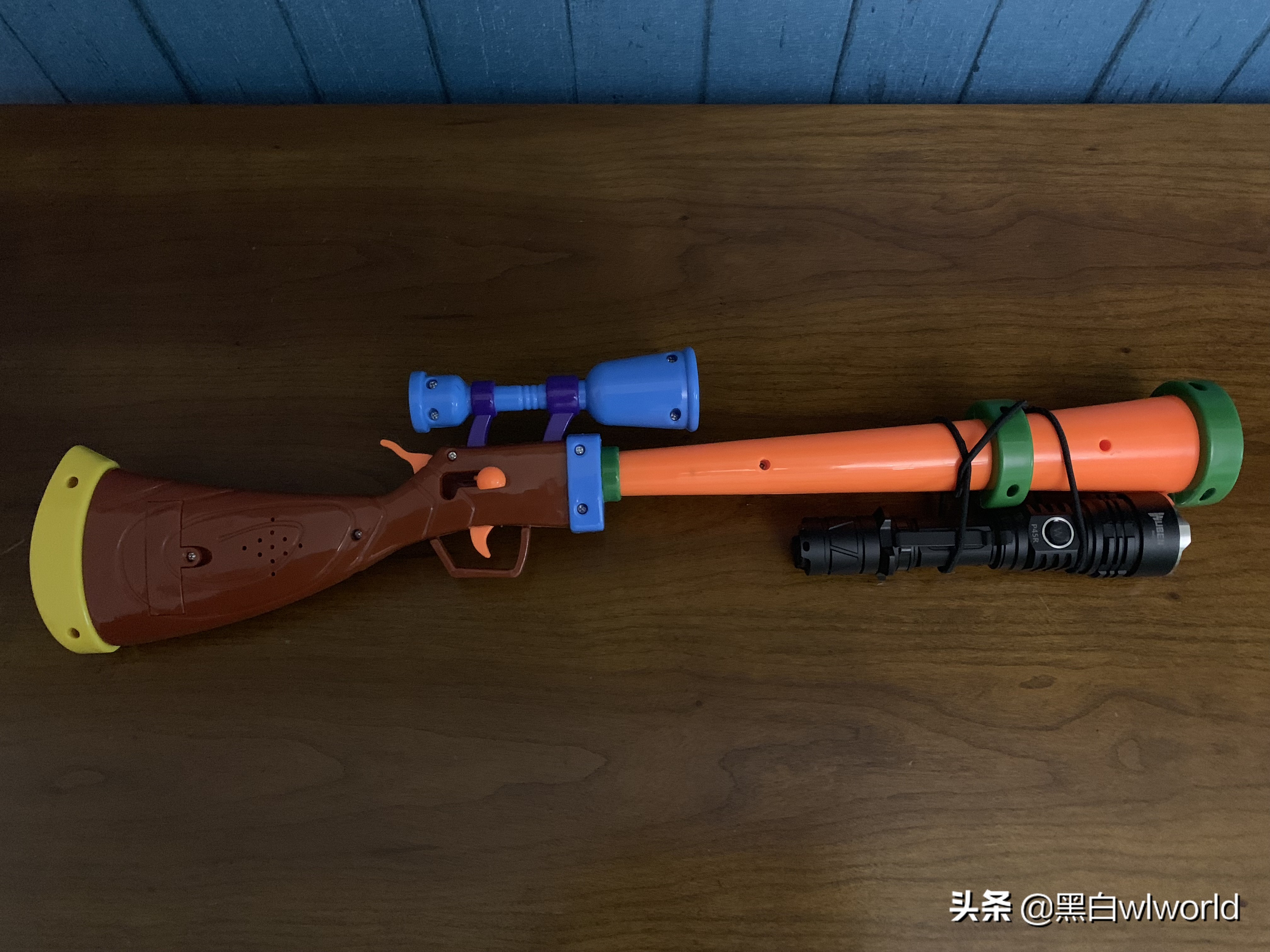 战术红光照明,巡逻照明哪个牌子好