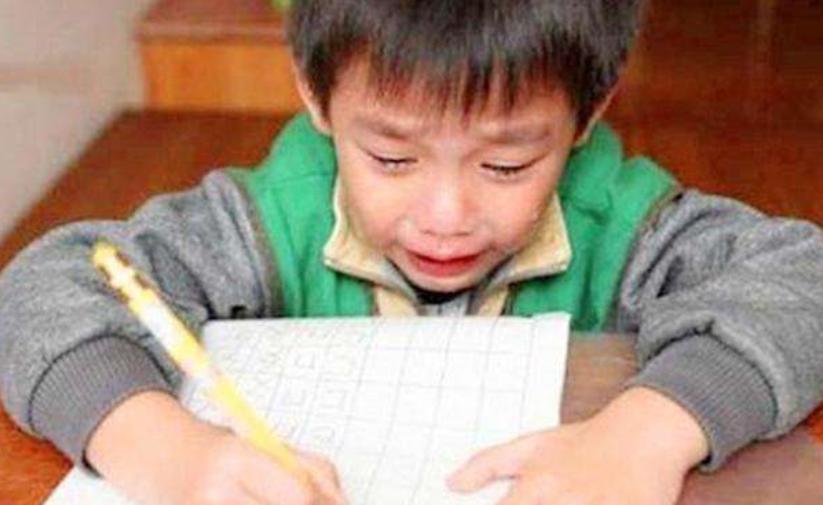 告别了“梓涵”时代，新一批“奇葩”名字来了！老师表示想静静…