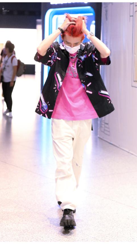 小鬼抽风,小鬼抽风名场面