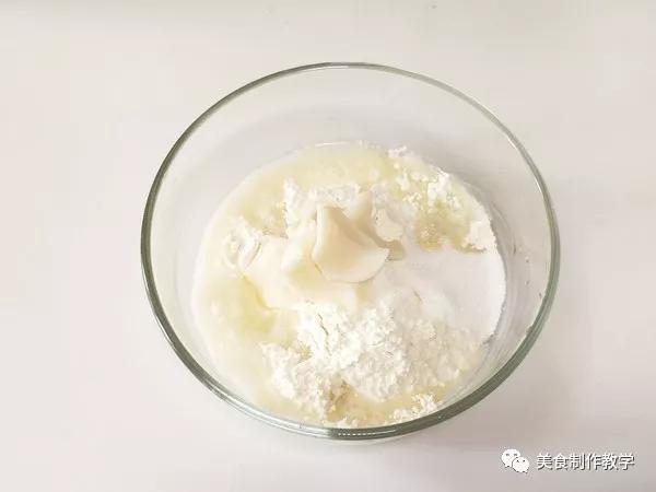 老爸的食光鲜花饼的做法,发面玫瑰花饼的美食做法