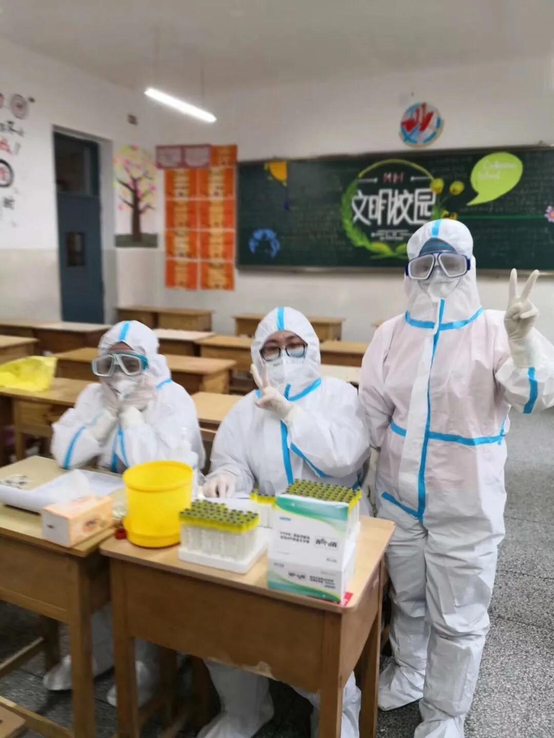 【快讯】现场直击！4.4万哈尔滨高三学生今日开始检测！去过这些地方的家长紧急自查！