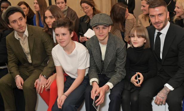 贝克汉姆的二儿子公布恋情,贝克汉姆小儿子近照