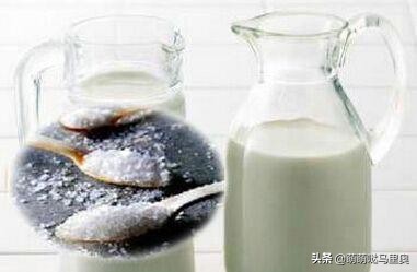 把鼻子里的黑头连根拔起,黑头怎么挤不痛又快