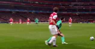 为什么阿森纳不踢足总杯,范佩西评价阿森纳