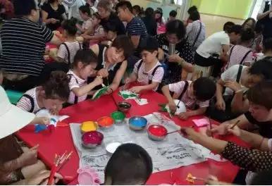 网红玩七彩滑道,广东彩虹滑道网红游乐
