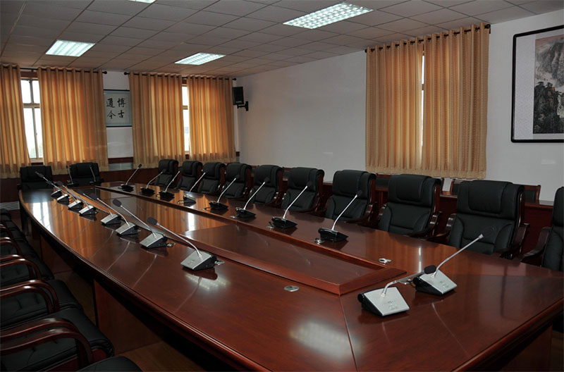 多功能会议室舞台灯光设计方案,现代多功能会议室音响设计方案