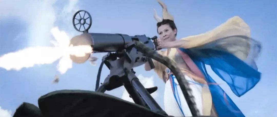 真正的恶搞高手，恶搞起来连自己都不放过：《越光宝盒》