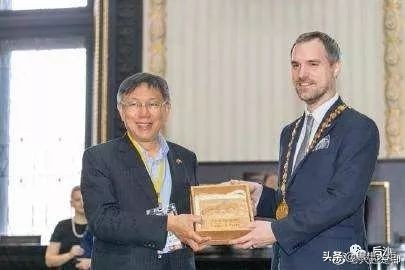 捷克*华反**“二五仔”要上台，它们忘了历史教训了？