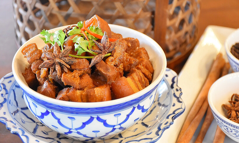 泰国旅游必吃的泰国特点美食介绍,在泰国美食推荐攻略