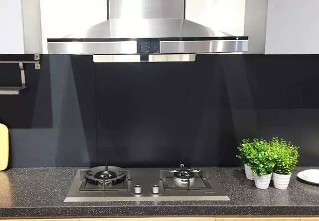 油烟机哪个牌子的比较好用实用,什么牌子的油烟机才是最好用